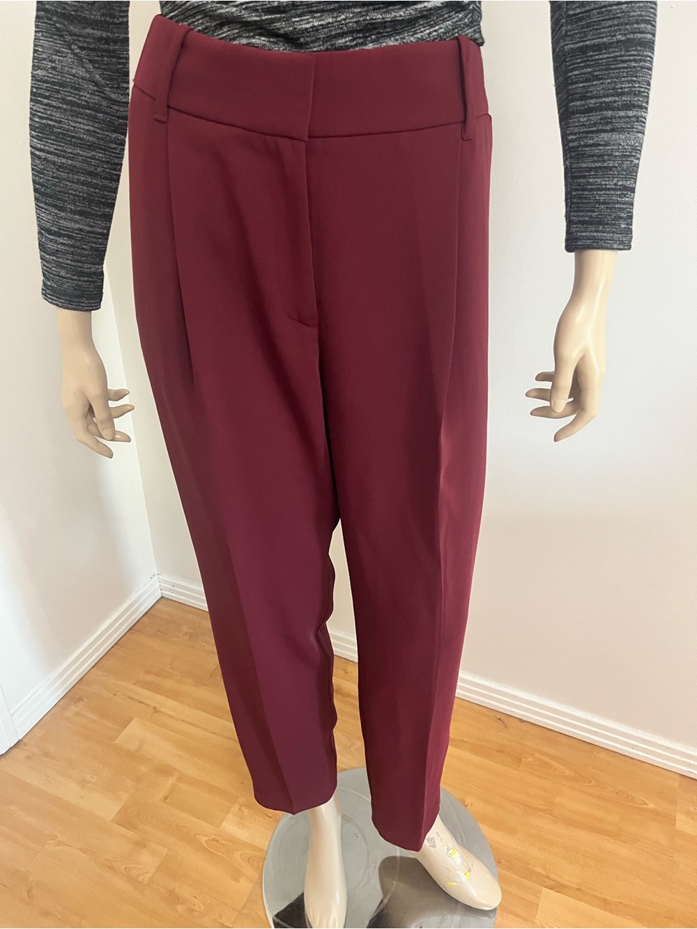 RW&CO. Burgundy High-Waist Tailored Trousers